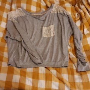 Long sleeve tee shirt